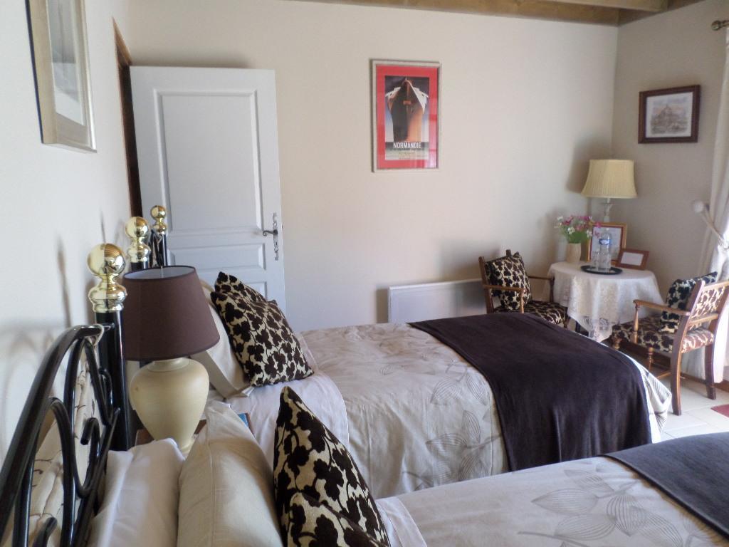 La Chevallerie B&B Isigny-le-Buat Dış mekan fotoğraf