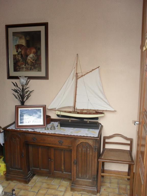 La Chevallerie B&B Isigny-le-Buat Dış mekan fotoğraf