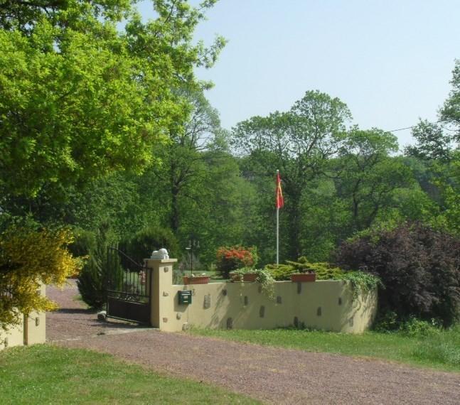 La Chevallerie B&B Isigny-le-Buat Dış mekan fotoğraf